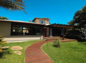 Casa · 250m² · 5 Quartos · 1 Vaga · Casa à venda no bairro Marina - Armação dos Búzios/RJ