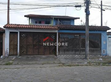 Casa · 140m² · 2 Quartos · 2 Vagas · Sobrado em Rua São Lourenço - Jardim Santa Eugênia - Mongaguá/SP