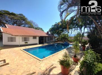 Foto 35 · Chácara com muita estrutura à venda em Guaratinguetá-SP, Bom Jardim II: 10 quartos, sendo 7 suítes, 