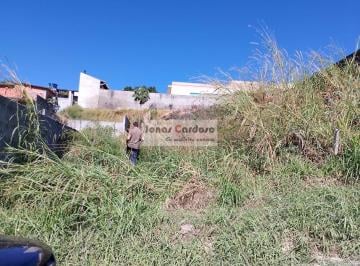 Foto 01 · Terreno em aclive à venda na Vila São Paulo, Mogi das Cruzes. 240m², excelente localização. Confira!