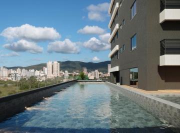 Apartamento de 3 quartos, Porto Belo · Apartamento de 3 suítes ! em Perequê