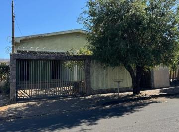 7d5dd963530744efa62666a075e79233.jpg · Casa para Venda em Uberlândia/MG - 4 Dorm. 180 m2 Área Útil