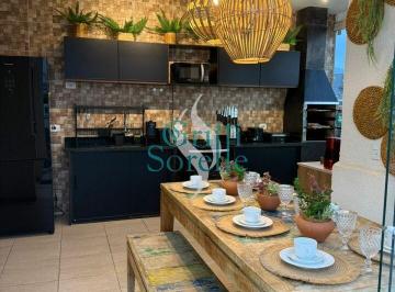 Apartamento · 90m² · 2 Quartos · 2 Vagas · Cobertura Mobiliada à Venda em Estufa I - Ubatuba/SP.