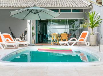 Casa · 300m² · 3 Quartos · 3 Vagas · Casa/Sobrado à Venda em Itagua Ubatuba/SP.