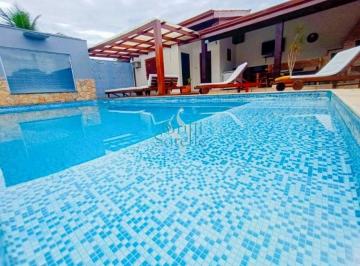 Casa · 220m² · 4 Quartos · 4 Vagas · Casa Mobiliada à venda em Condomínio Fechado em Horto Florestal - Ubatuba/SP.