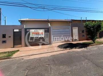 Foto 01 · Imperdível casa à venda em Campo Grande-MS, Vila Palmira: 3 quartos, 1 suíte, 2 salas, 2 banheiros, 