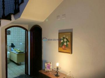 Casa · 250m² · 3 Quartos · 4 Vagas · Casa reformada no Brookilin!