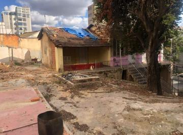 Terreno · 648m² · LOTE EM LOCAL NOBRE PARA EMPREENDIMENTO
