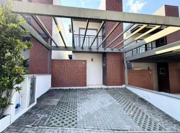 68ed766a1d4267c7b52b6ef13506e40d72a546eb · Casa com 3 dormitórios para alugar, por R$ 5.450/mês - Granja Viana - Modernitá - Cotia/SP