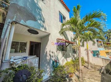 806b0b2f3b7fdf2ba4bc9ee21fdb278914fea83e · Casa com 3 quartos  à venda, 170 m² por R$ 450.000 - Itaipu - Niterói/RJ
