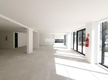 Comercial · 396m² · Vila Romana! Loja de Rua em prédio Novo! Oportunidade!