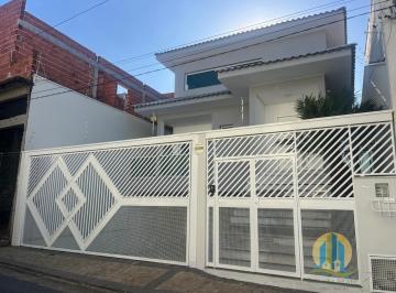 Casa · 298m² · 3 Quartos · 5 Vagas · Casa de Alto Padrão à Venda – Pirapora do Bom Jesus