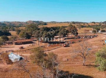 Rural · 194m² · 2 Quartos · Fazenda para pecuária à Venda 40 alqueires / 194 hectares no Município de Pires do Rio-GO.