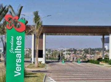 Terreno · 352m² · Condomínio Jardins Versalhes - Lote à Venda 352,27 m2 no Condomínio Jardins Versalhes em Aparecid