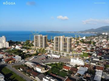 Foto 01 · Skyline Confort Club na praia da Armação do Itapocoroy em Penha SC