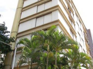 Apartamento de 4 quartos, Porto Alegre · Cobertura Triplex para Pessoas exigêntes