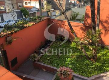Casa · 322m² · 3 Quartos · 2 Vagas · Sobrado Vila Mariana com 322m², 3 quartos, sala, cozinha, terraço, 2 vagas, piscina.