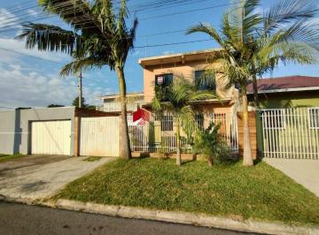 Casa · 200m² · 3 Quartos · 4 Vagas · Sobrado 3 quartos sendo uma suíte e área comercial 