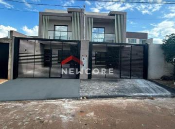 Casa · 107m² · 3 Quartos · 2 Vagas · Sobrado em Rua Odila Venturin Crespi - Esmeralda - Cascavel/PR