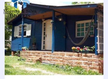 Casa · 525m² · 2 Quartos · TORRANDO Casa em condomínio fechado!