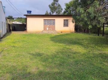 Casa · 300m² · 2 Quartos · Casa fácil acesso fora de condomínio!