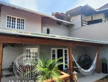 Casa · 178m² · 3 Quartos · 4 Vagas · Casa a venda em Balneário Camboriú