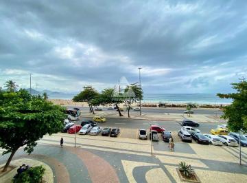 Apartamento à venda em Copacabana, frontal mar, reformado, 3 quartos com vaga de garagem. · Apartamento de alto padrão, 3 quartos, com vaga e vista frontal para o mar na Avenida Atlântica, Pos