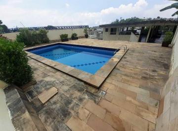Casa · 600m² · 4 Quartos · 4 Vagas · Casa Duplex com piscina suspensa, churrasqueira e terraço.