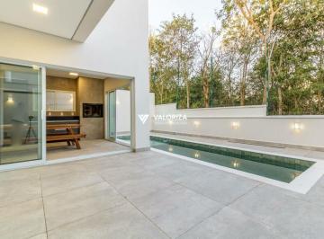 Casa de 3 quartos, Votorantim · Casa com 3 suítes e piscina - Condomínio Cyrela Landscape - Sorocaba