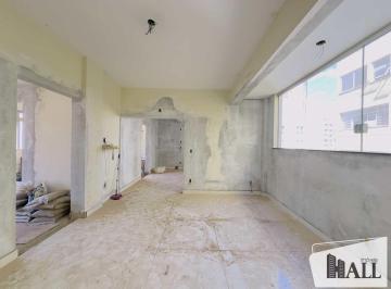 Apartamento · 275m² · 5 Quartos · 1 Vaga · Apartamento com 5 dorms, Centro, São José do Rio Preto - R$ 590 mil, Cod: 13825