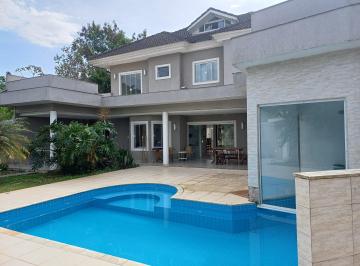 piscina · Casa com 5 quartos com suíte e piscina em Vargem Grande