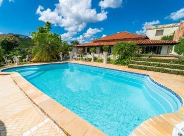 Casa de 3 quartos, Brasília · OURO VERMELHO II - LOTE DE 1100M² - 590M² CASA - PISCINA AQUECIDA - REGULARIZADA