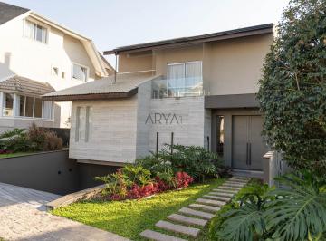 Casa · 580m² · 5 Quartos · 4 Vagas · Casa à venda em condomínio em Santa Felicidade  -