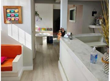 Comercial · 250m² · 3 Vagas · Sala p/área méd/estét em cj. comal., 3 vg, mobiliada, ar cond., internet, água e energia inclusas.