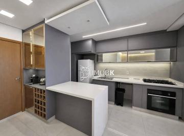 ceda23bbae6995fe696087c4079b1548dcc35ee6 · APARTAMENTO  101m² com 3 dormitórios sendo 1 suíte, varanda gourmet, vista livre, 2 vagas cobertas, 