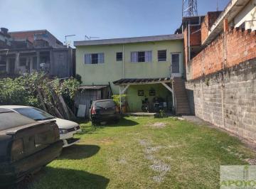 Casa · 120m² · 2 Quartos · 10 Vagas · Capão Redondo Sobrado Jd. Das Palmeiras ótimo local. Aceita pemuta Imovel menor São José Dos Campos