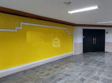 Comercial · 240m² · 4 Vagas · Livia Machado Imóveis apresenta: Loja para locação em Galeria na Praia do Suá - Vitória/ES