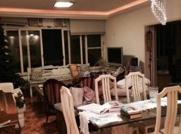 2a301015a15456386eadc6560ee8dbdb3e9f9c5f · Copacabana - 3 quartos com 1 suíte
