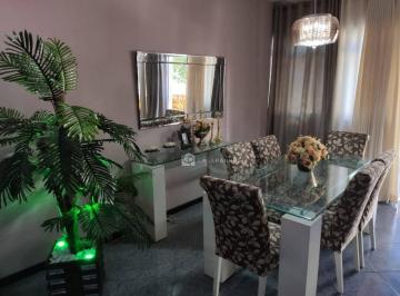 d13fec5c29e53cad00e20decc388c935bc3d6263 · Apartamento no Méier