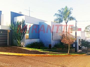 3d736c5c1fd90b4b590c0c29a36028c3.jpg · Casa terrea de 126m² com 3 quartos