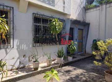 Apartamento · 69m² · 3 Quartos · Apartamento - Casa / Residencial / Rocha