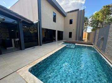 Casa de 4 quartos, Vicente Pires · R.03-Vicente Pires/600m2/4 suites/2MASTER/Alto Padrão *Nova e Moderna*