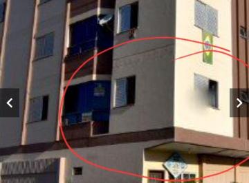 Apartamento de 2 quartos, Laguna ·  BARBADA LINDO APTO NA PRAIA DO MAR GROSSO EM LAGUNA MUITO BEM LOCALIZADO 