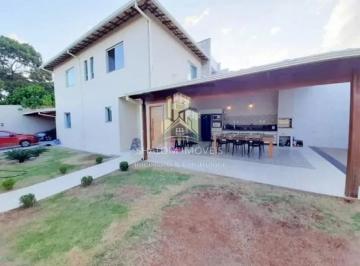 casa-a-venda-3-quartos-1-suite-4-vagas-323m-trevo-belo-horizonte1717009743809tplnb.jpg · Casa à venda 3 Quartos, 1 Suite, 4 Vagas, 323M², Trevo, Belo Horizonte -