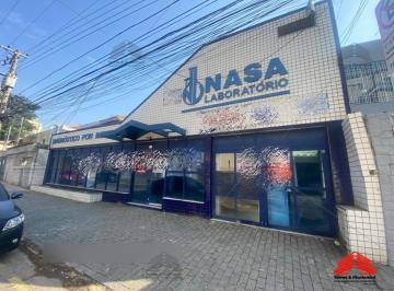 Foto 02 · Prédio Comercial com  850m2 de construção, 20 salas, 11 banheiros, 1 cozinha, 3 recepções, porão