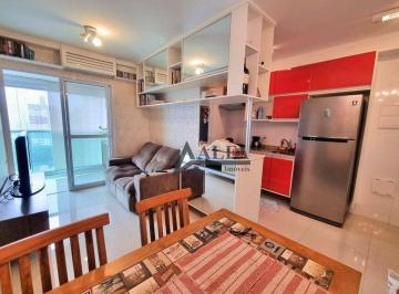 Salas e Cozinha · ** Deseo Tatuapé - Lindo studio em andar alto c/ varanda gourmet próx. ao Metrô Carrão - 1 Vaga **