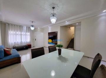 87e1d548a1e7f941d59510502671d8c8b6cd9e91 · Casa próximo à praia com sacada — Tombo — Guarujá