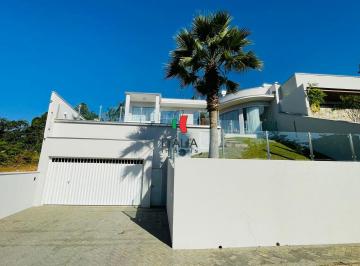 Casa · 280m² · 3 Quartos · 2 Vagas · Casa à venda no bairro bruschal - Brusque/SC