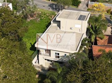 Casa · 453m² · 4 Quartos · 4 Vagas · Casa de Condomínio em Chácara Moinho Velho  -  Carapicuíba