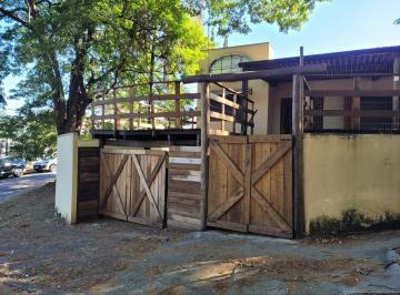 Comercial de 2 quartos, Americana · Imóvel Comercial com 2 Quartos e 5 banheiros à Venda, 167 m².